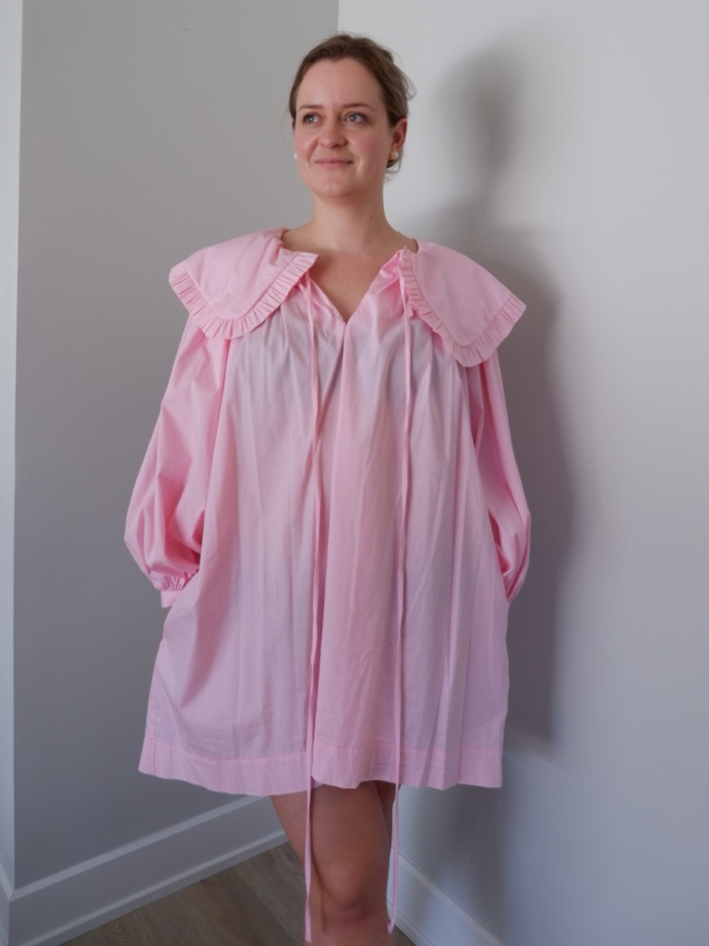Eliza Faulkner Pink Sawyer Mini Dress
with Oversized Ruffle Collar - M/L